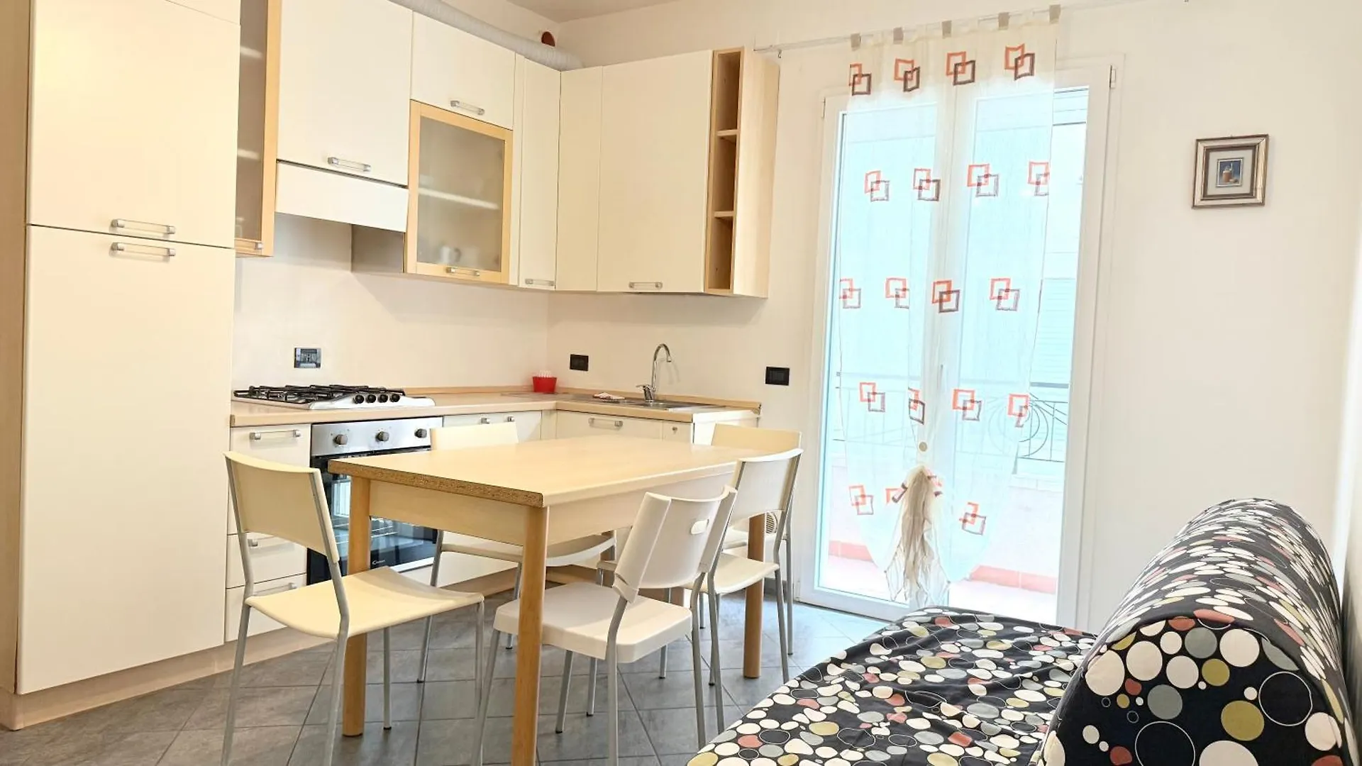 Apartment Rn001 - Rimini, Bilocale A Due Passi Dal Mare